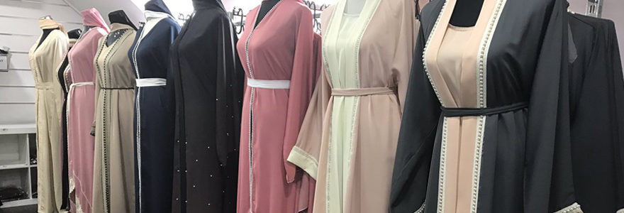 robes longues portées par la femme voilée